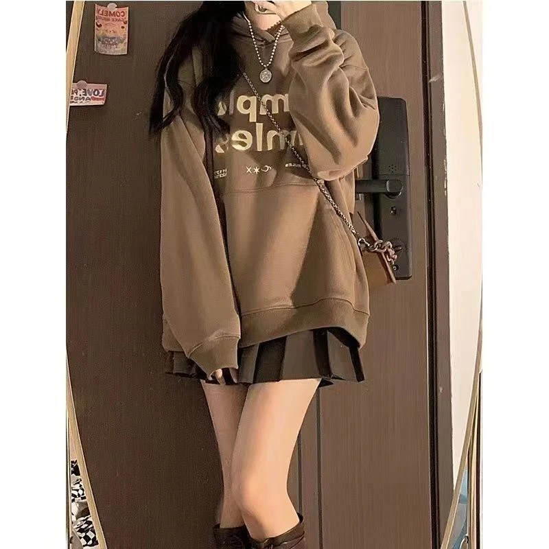 套装女2023春秋新款韩系穿搭连帽卫衣学院风百褶裙网红炸街两件套