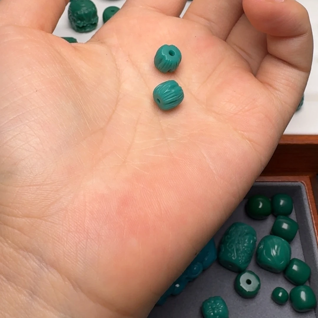 琉璃颈饰百香籽3颗