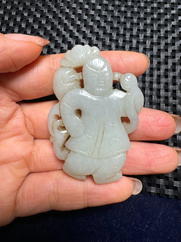 和田玉持荷玉童子