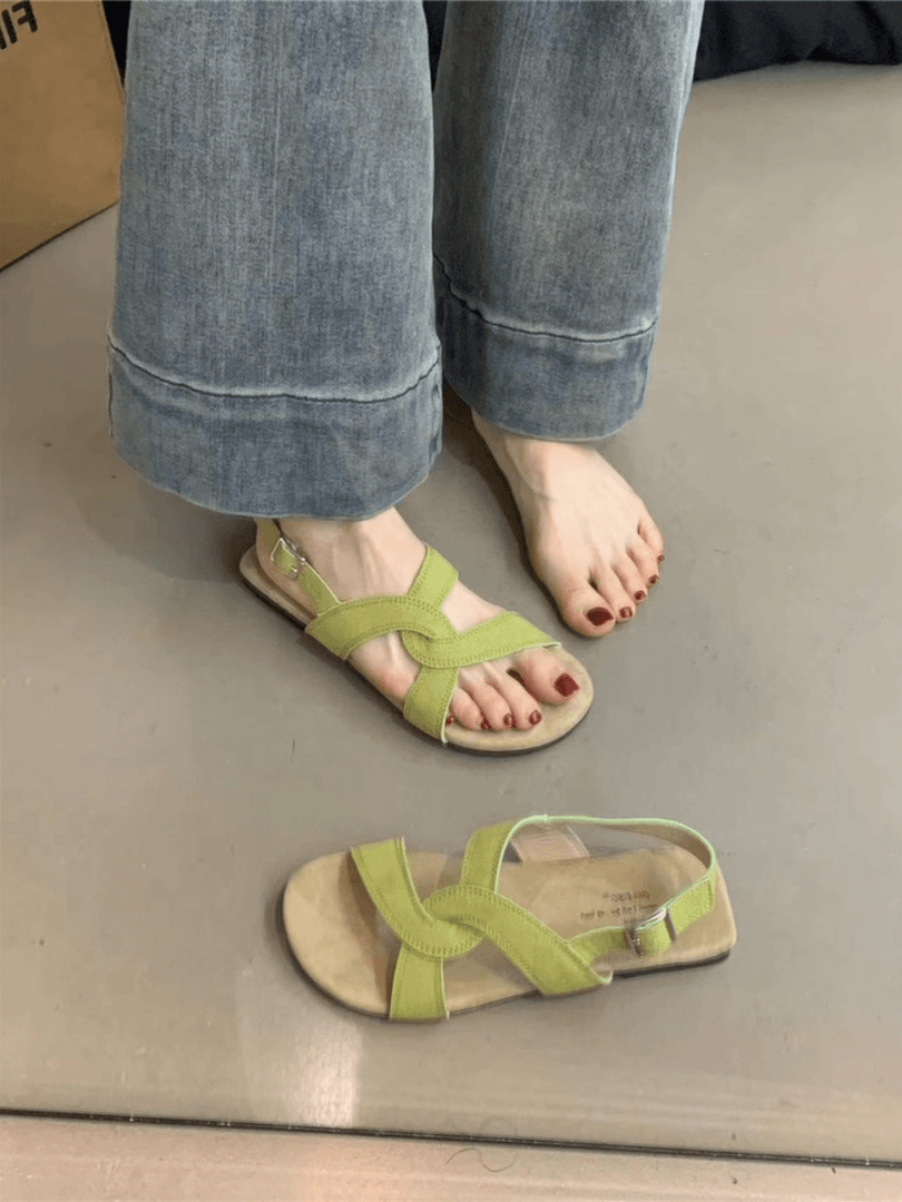 小众设计感复古真皮凉鞋女露趾2024夏季新款软底平底百搭沙滩鞋女