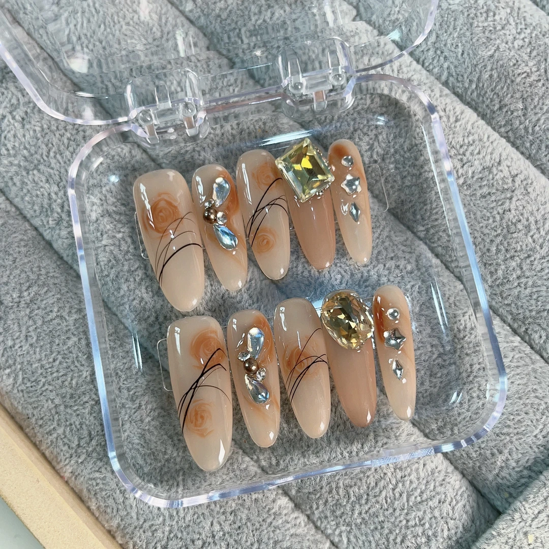 【蔷薇少女】纯手工穿戴美甲巨显白高级裸色焦糖棕色手绘玫瑰美拉德