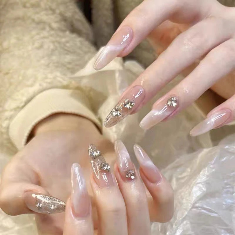 【在水一方】纯手工穿戴甲夏天显手白高级气质裸色气质简约百搭美甲