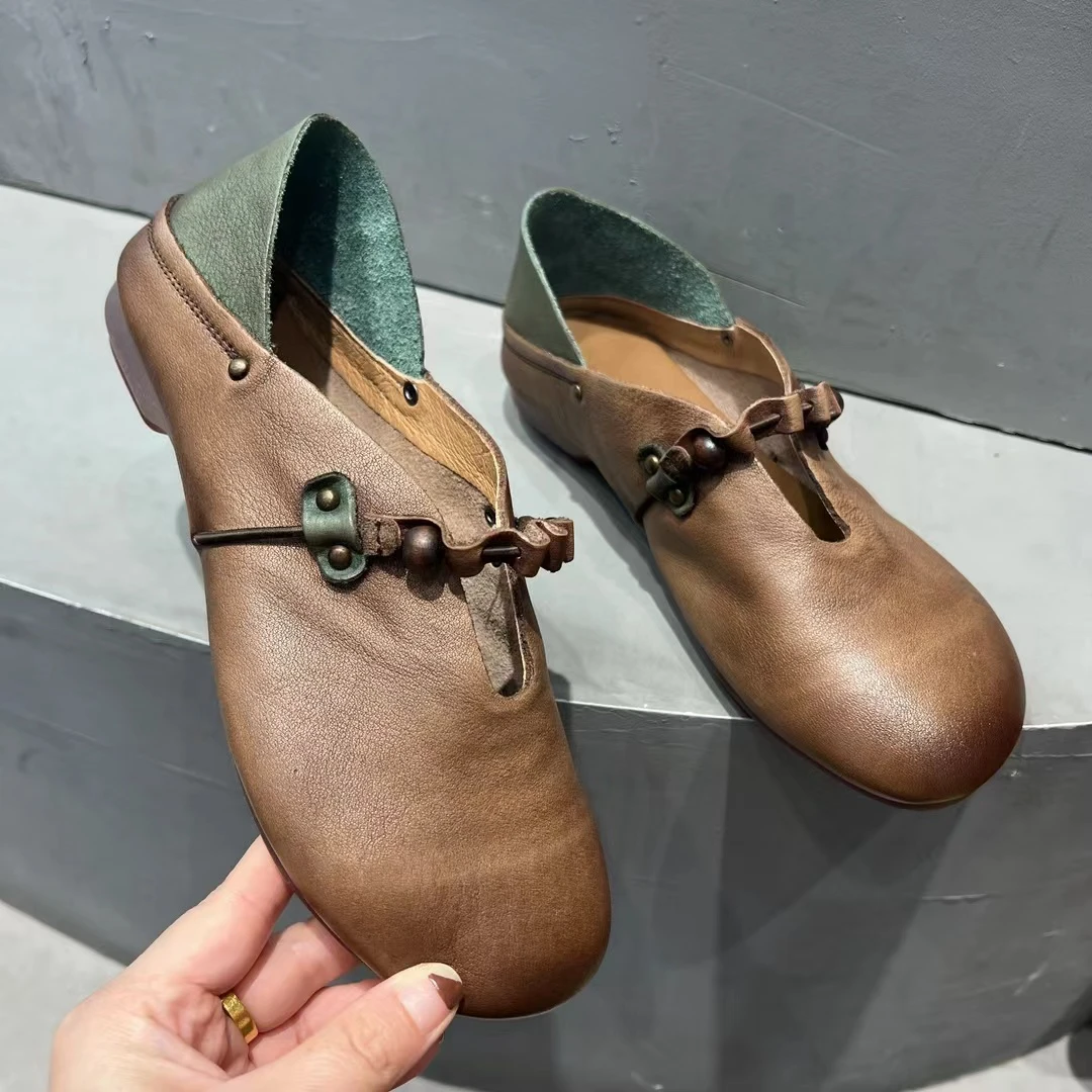 百搭圆头平跟软皮复古手工文艺休闲懒人鞋