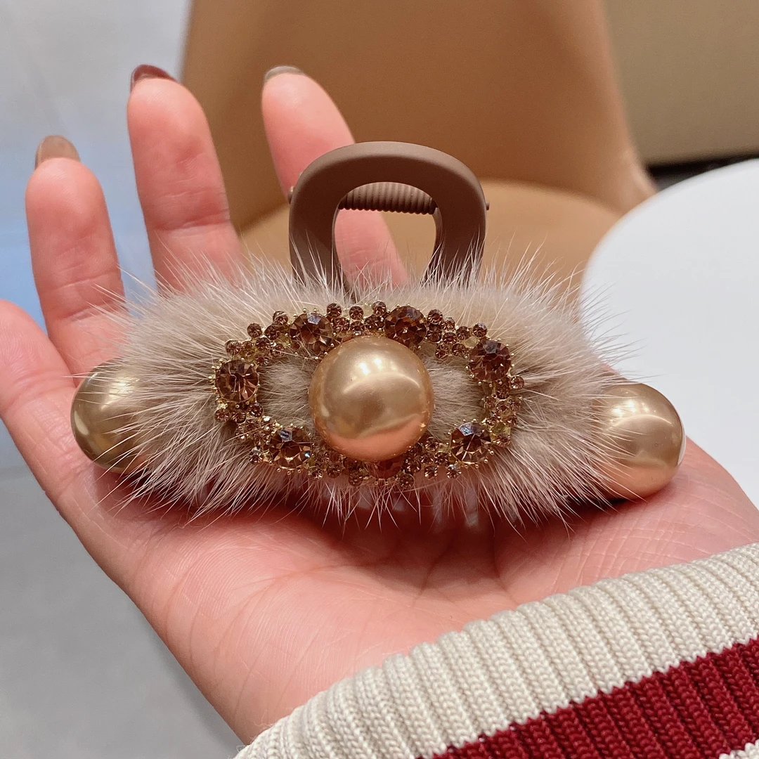 MM1472秋冬新款土星毛毛抓夹可爱百搭优雅时尚气质9公分简约网红