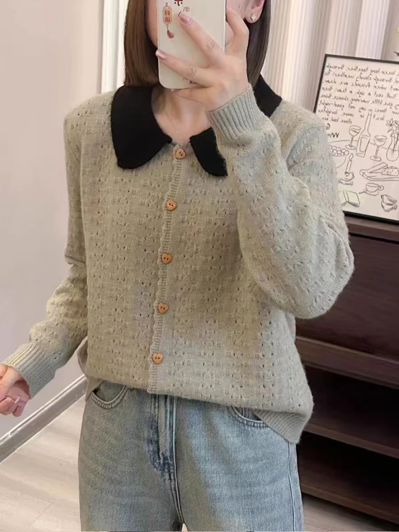 娃娃领镂空爱心单排扣针织开衫