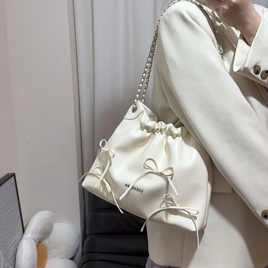 841-880新款女士斜挎包 时尚简约经典