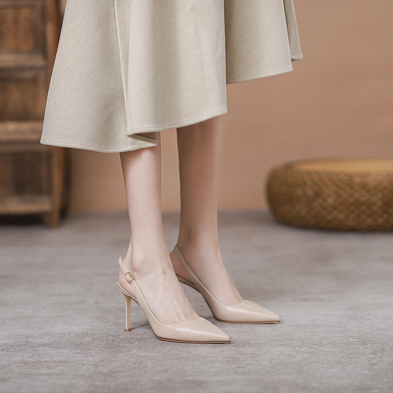 飞燕女鞋2024春夏新款百搭气质通勤纯色不累脚时尚尖头细跟凉鞋女