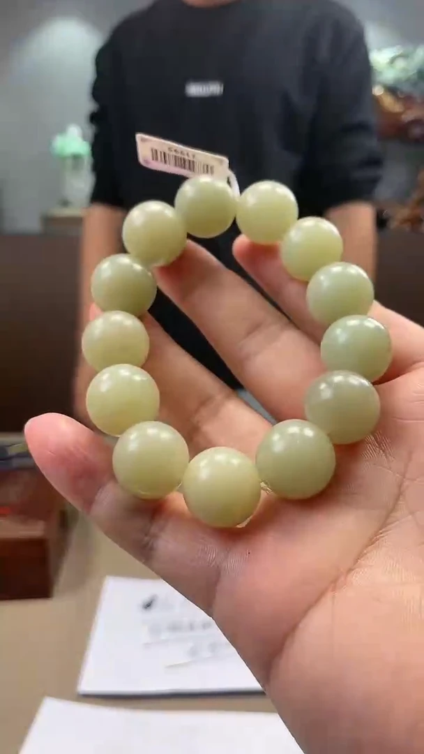 【闪购商品】定制和田玉多样性发货拍一发一