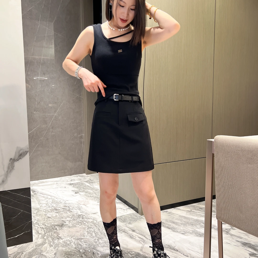 女人阁（5分裙2698）2024年夏季新款收腰显瘦百搭A字裙