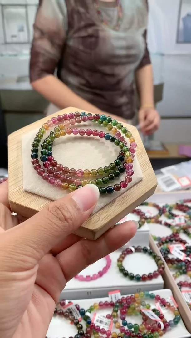 【闪购商品】碧玺手串未镶嵌多样性发一条
