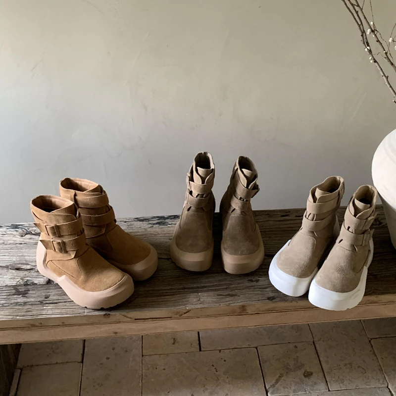 韩版圆头中筒靴潮酷西部靴子皮带扣休闲马丁靴女厚度磨砂皮时装靴