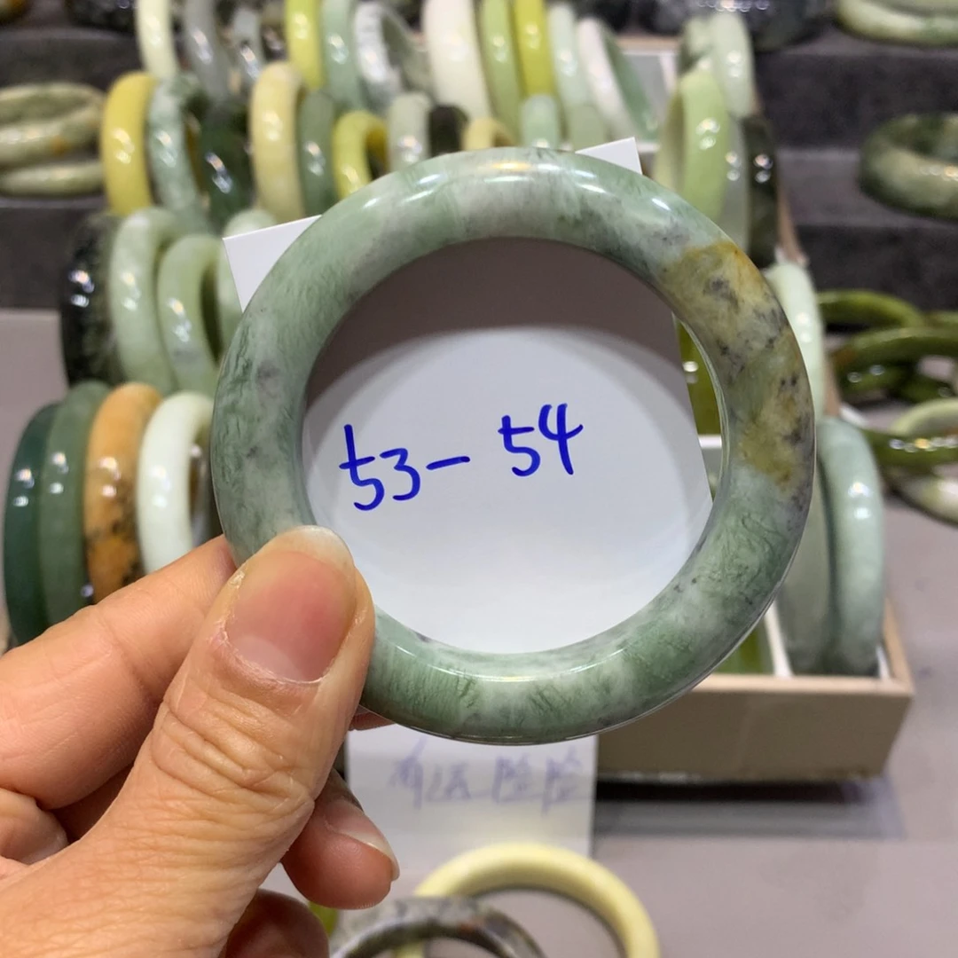 岫玉手镯未镶嵌手镯75