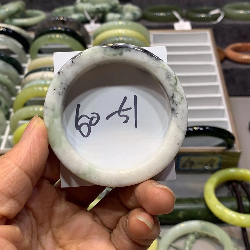 【闪购商品】岫玉手镯未镶嵌手镯p 45