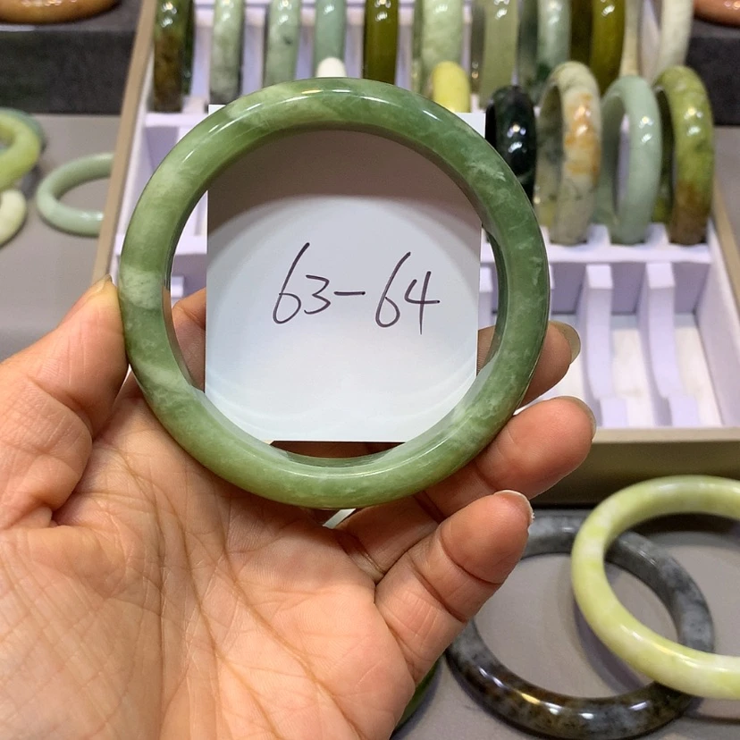 【闪购商品】岫玉手镯未镶嵌手镯99