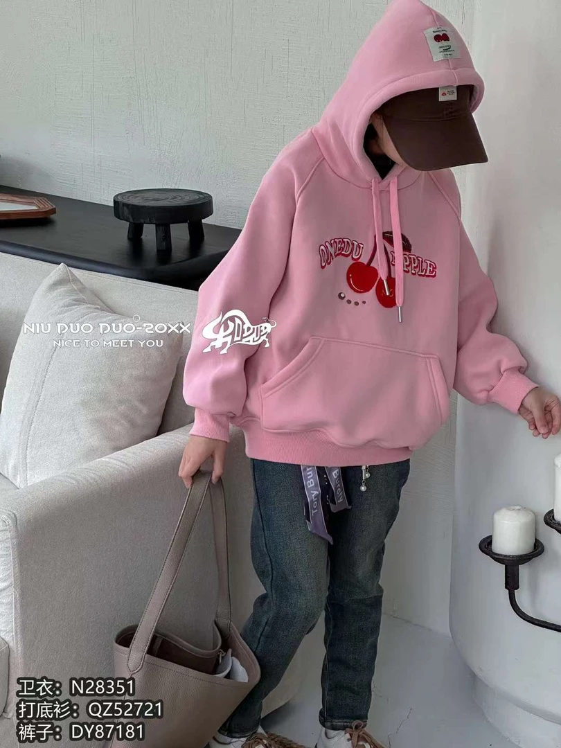 《昊妈家》宽松百搭时尚女童加绒卫衣 （56+10*2）28351