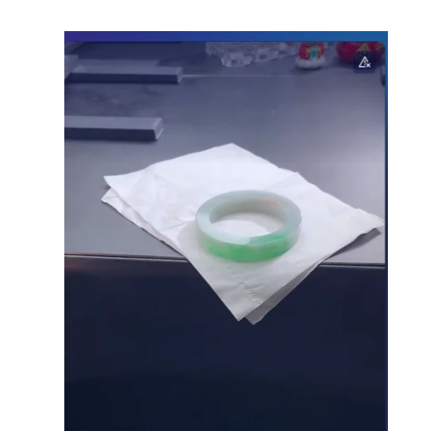 知恩翡翠手镯私人定制