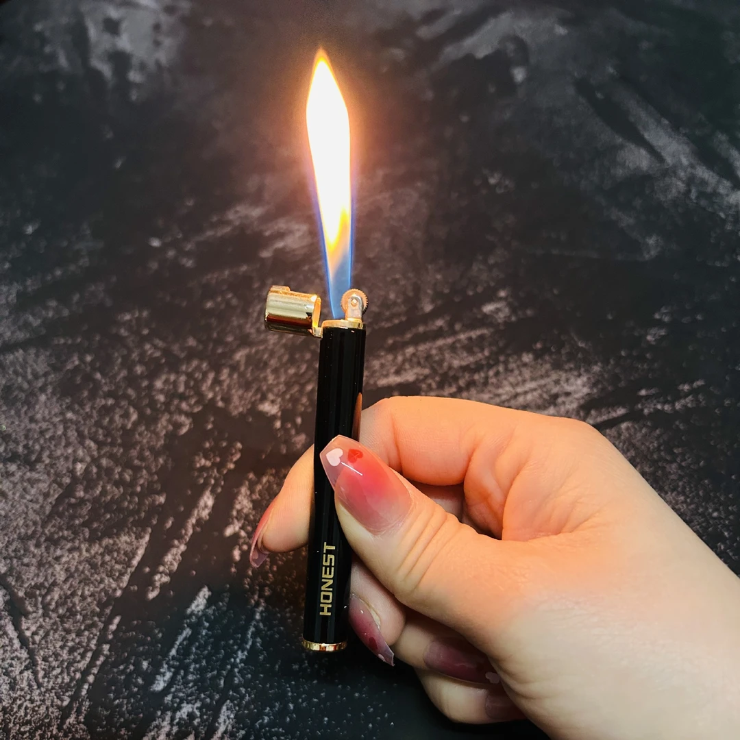 网红细长条打火机迷你便携小巧黑色合金个性打火机送男友情人节礼