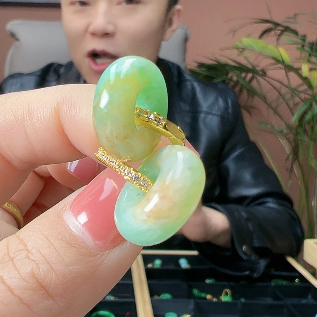 【闪购商品】翡翠耳饰未镶嵌多样性发货1副