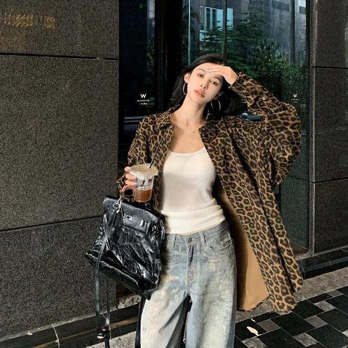 复古豹纹翻领长袖外套女秋季美式辣妹设计感小众宽松夹克开衫上衣
