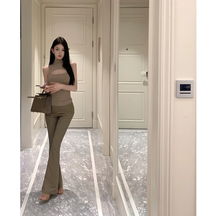 气质修身半高领无袖针织背心上衣高腰性感修身微喇叭裤子套装女秋