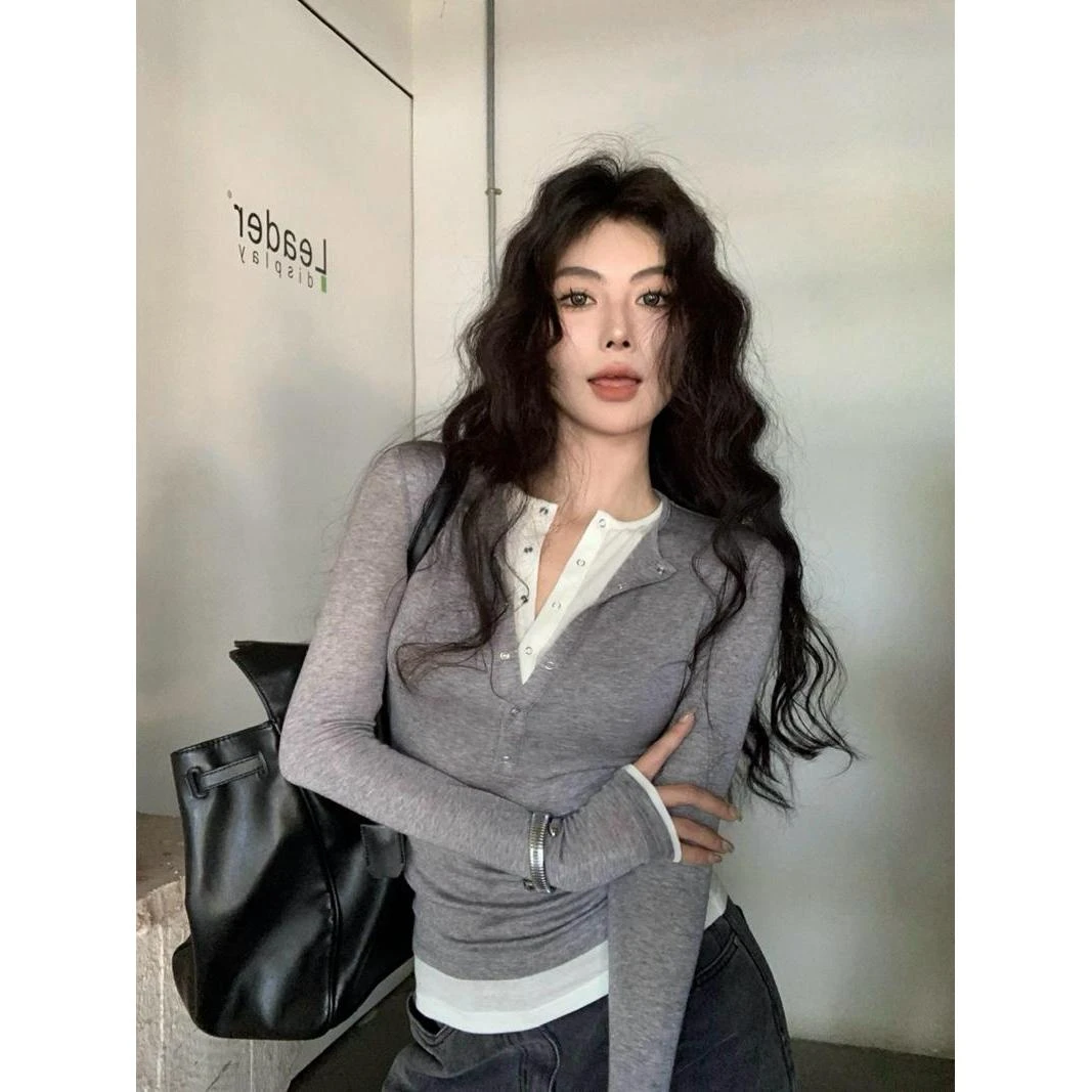 美式辣妹假两件拼色T恤女春季别致独特修身长袖内搭打底衫上衣ins