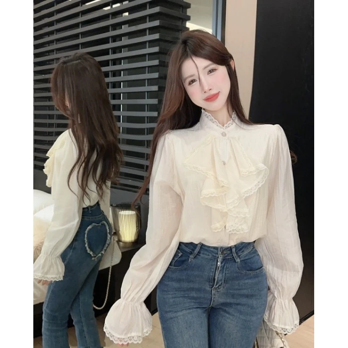 法式宫廷风荷叶边衬衫女早秋季新款气质蕾丝拼接小衫长袖开衫上衣