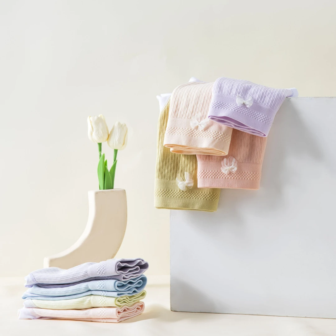 （7条装）秋冬新款中高腰女士短裤大码柔软无痕纯色亲肤透气高弹力