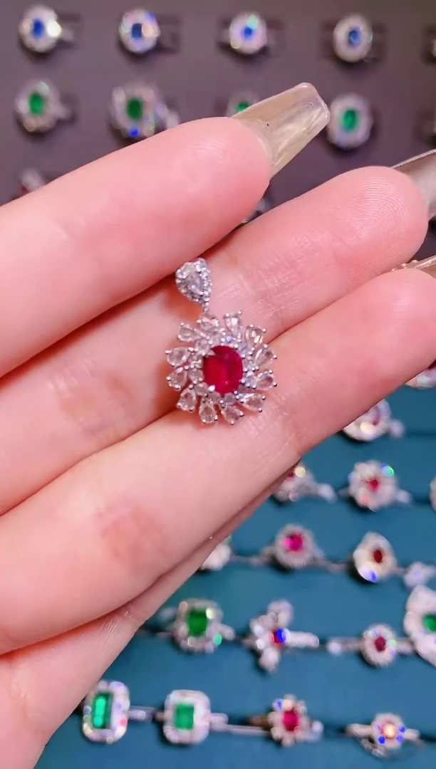 【闪购商品】红宝石18K吊坠18K金镶嵌-