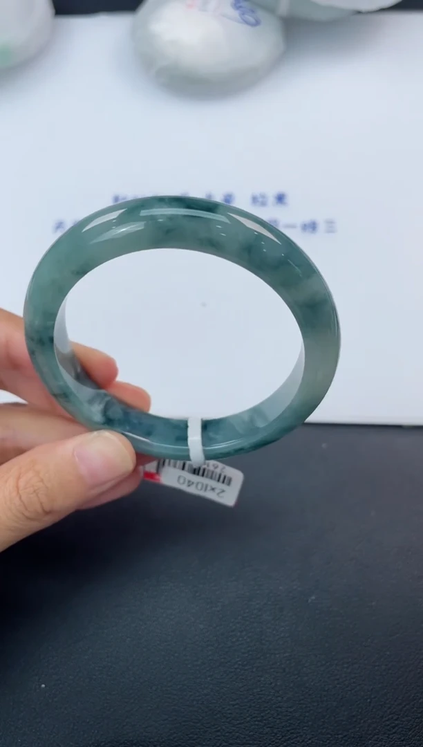 【闪购商品】翡翠手镯未镶嵌基地发货K5061 51+