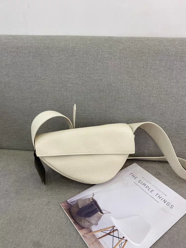 新款软牛皮马鞍包小众三角包轻奢腋下女包潮流宽肩带单肩斜挎包