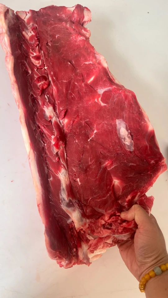 国产加肉牛外脊骨，带加肉片排，每天鲜出，红烧清炖