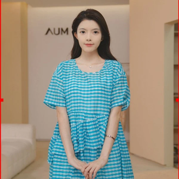 AUM/噢姆长款宽松夏季时尚女装条纹气质连衣裙MACX26186