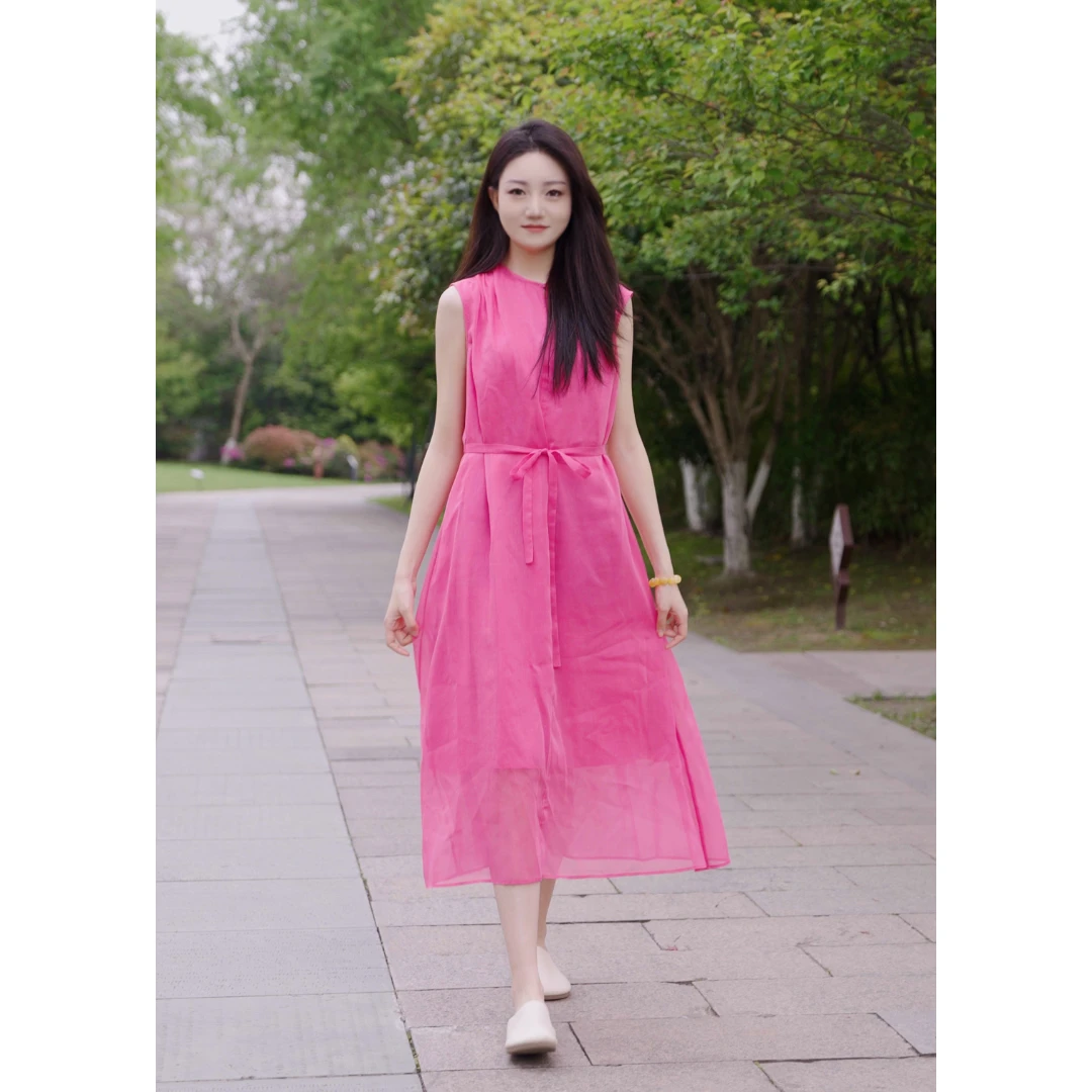 AUM/噢姆【粉红女郎】时尚宽松无袖中长款系带减龄连衣裙M1EG24616