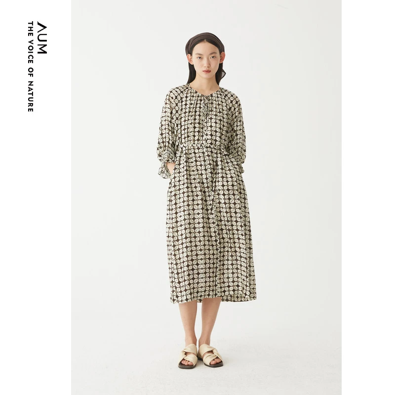 【艾钱钱精选】AUM噢姆夏五分袖圆领波点印花连衣裙M1CX25426