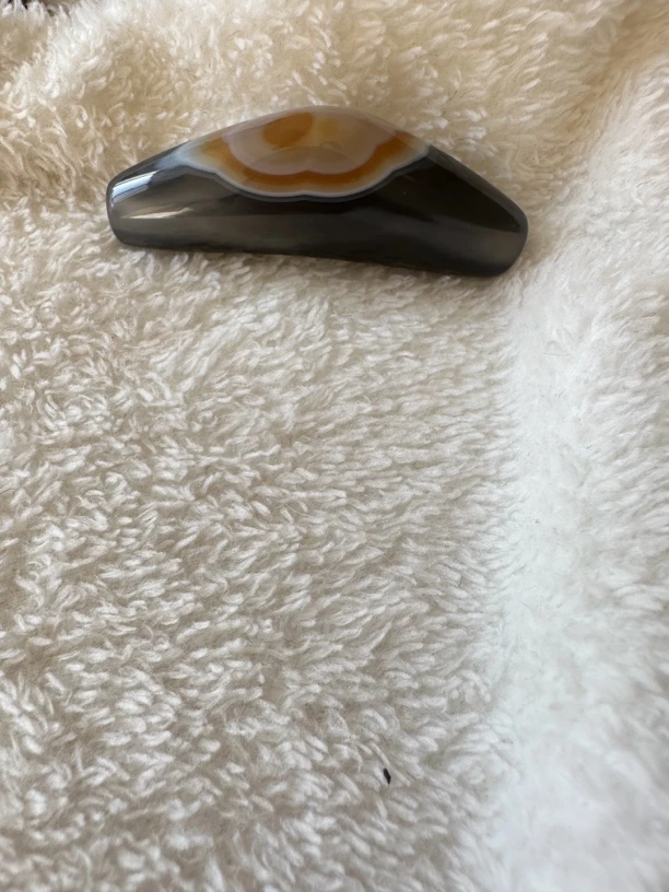 缠丝玛瑙玛瑙象形气质脖挂5.5厘米