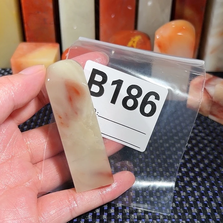 【闪购商品】寿山石印石无**月老挝石