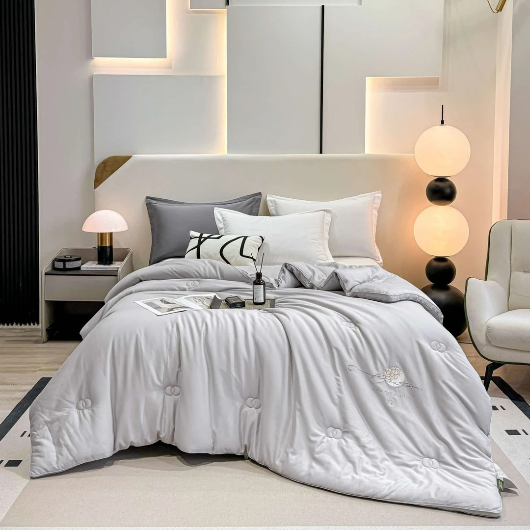 外贸原单蚕蛹蛋白冬被