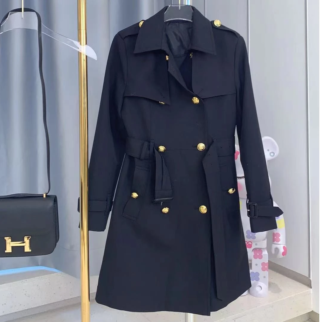 B663   金扣大风衣