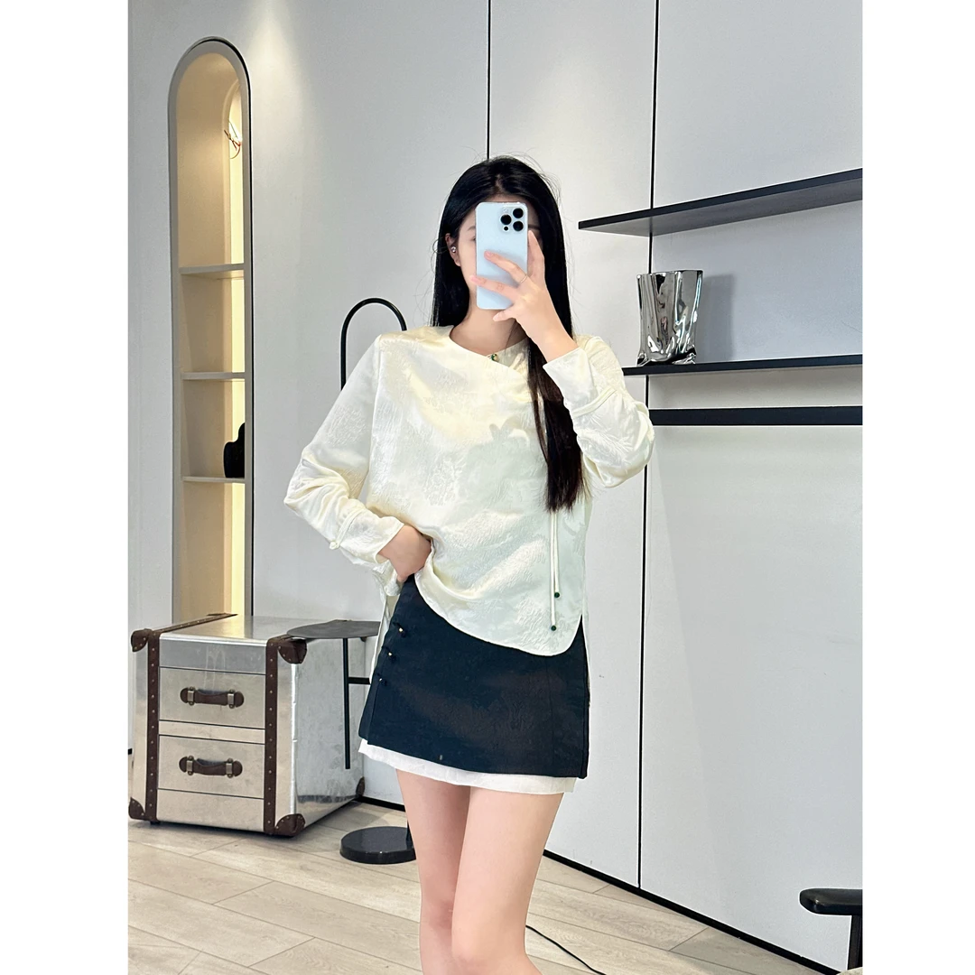 山水提花侧开叉盘扣半身裙Q18