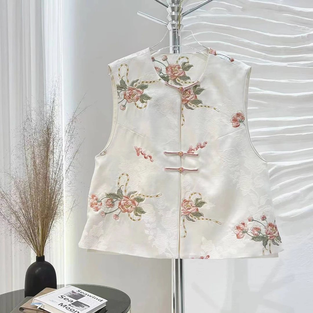 绣花国风中式马甲   Q170