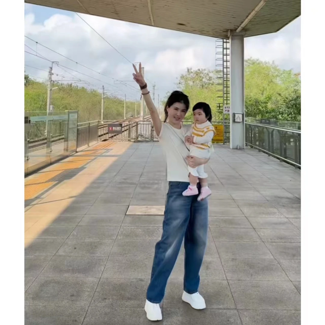 纯色百搭短袖T Q83