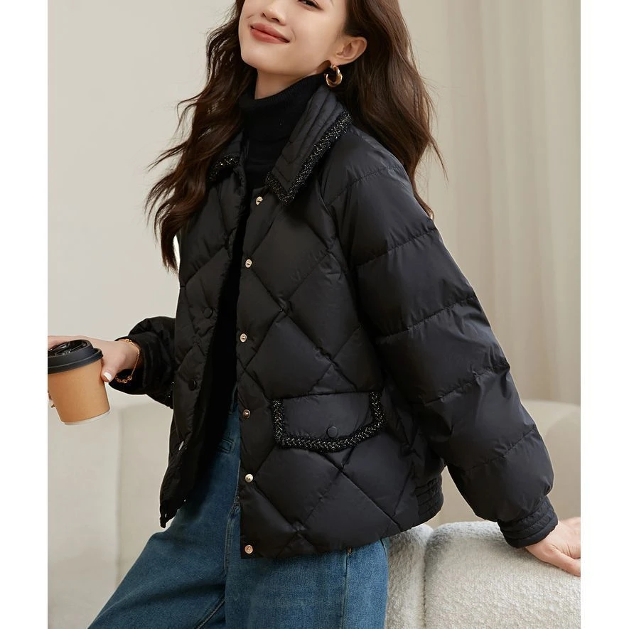 雪中飞气质设计感小香风拼接羽绒服2023年冬季新款轻薄超轻服女