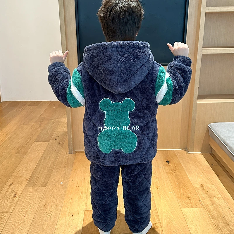 男孩冬季睡衣加厚珊瑚绒夹棉款三层保暖法兰绒家居服儿童睡衣套装