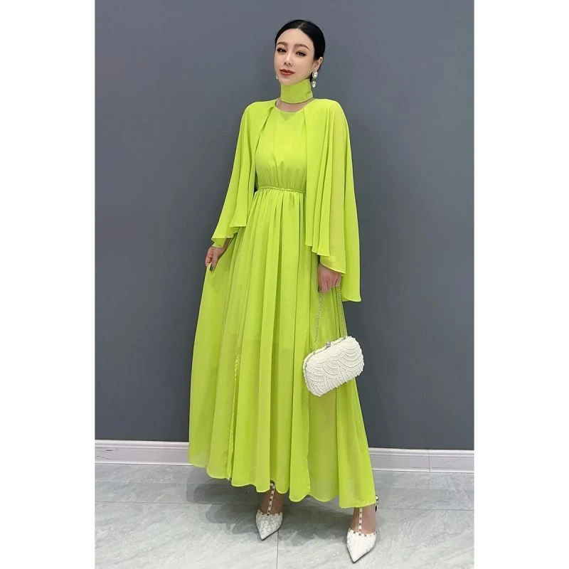 2025春季新款气质名媛风喇叭袖连衣裙女时尚显瘦大摆雪纺披肩长裙