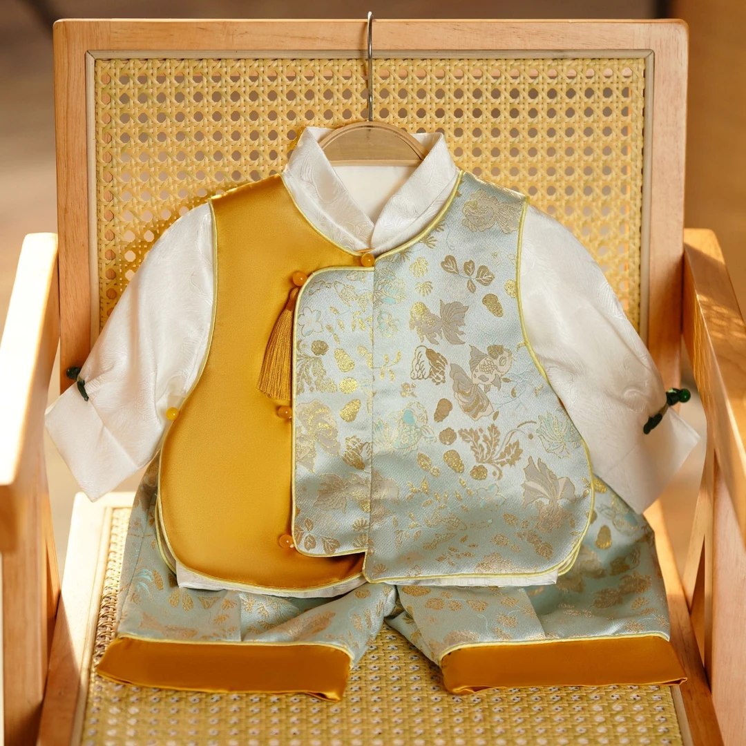 周岁礼服男宝金色拼接满月百天生日春秋中式洋气国风新款抓周唐装