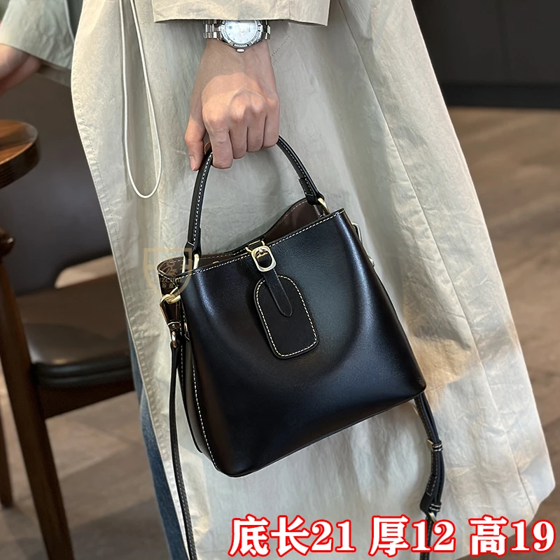 GUZCHIIE/谷兹 新款女士洋气真皮单肩包时尚百搭韩版斜挎手提包包