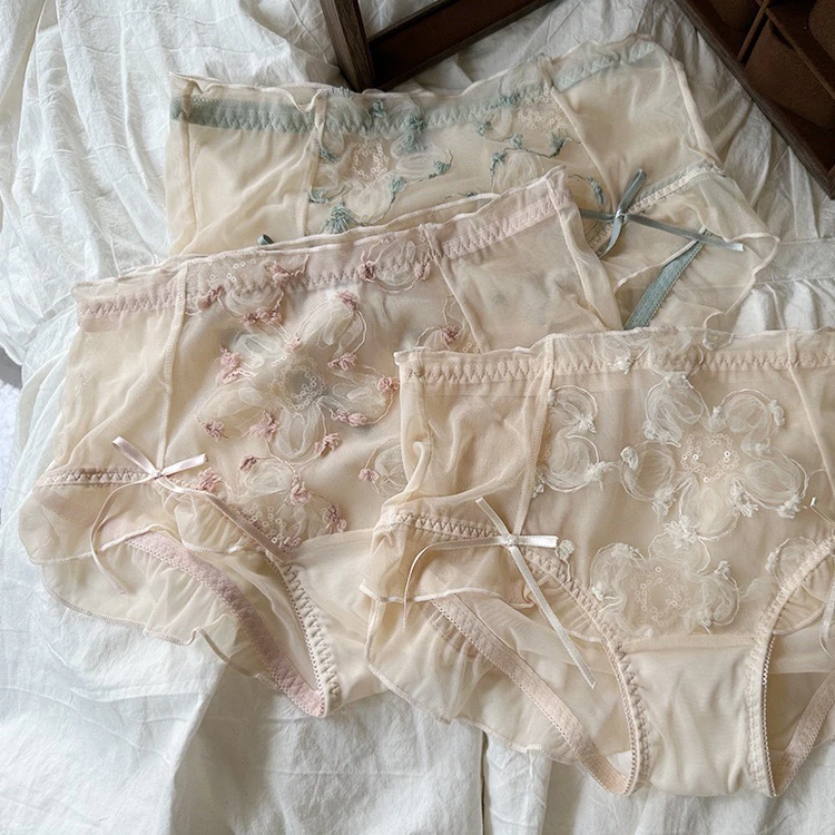 新款大码轻奢软糯网纱女士内裤大码中高腰性感刺绣蕾丝甜美三角裤
