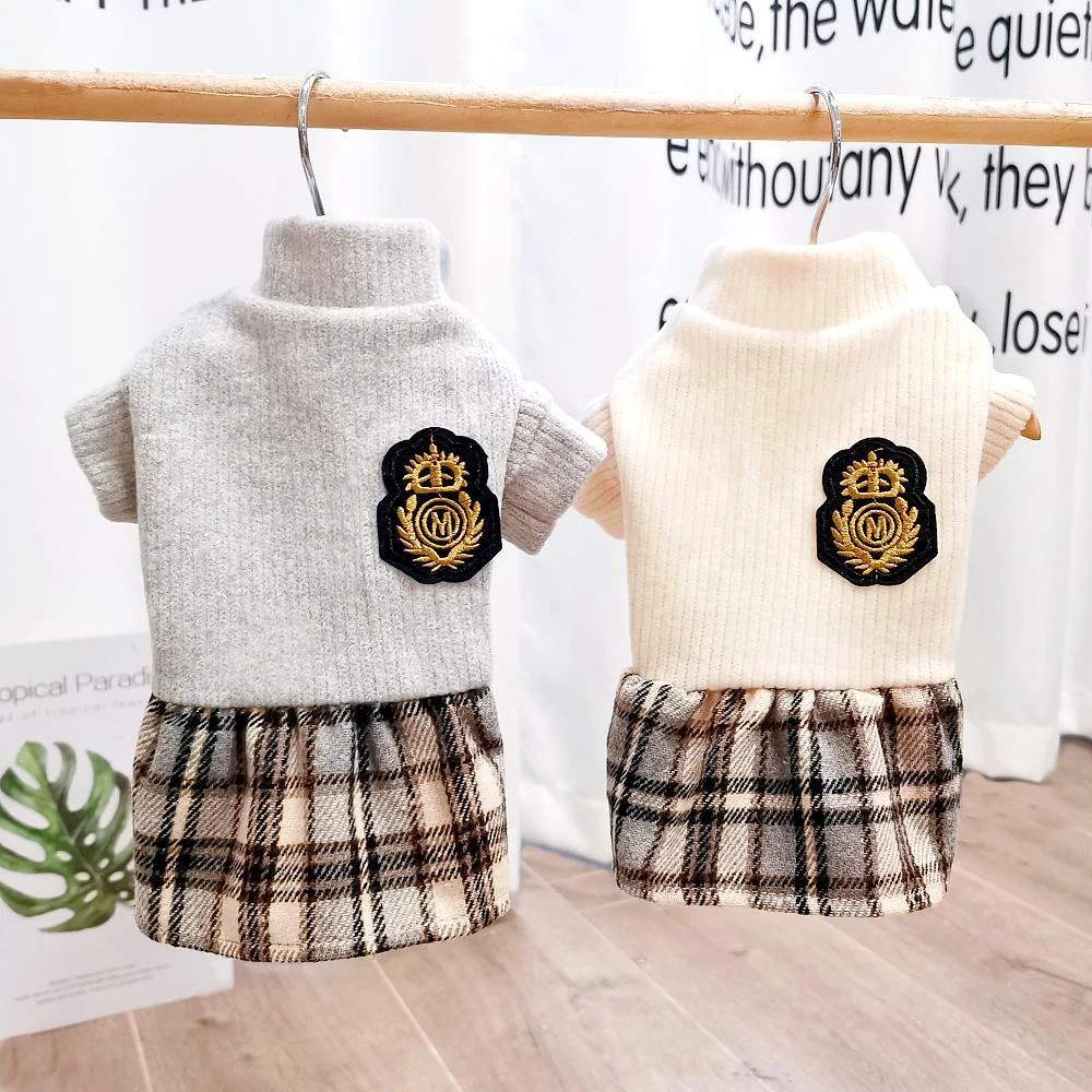 可爱学院风狗狗衣服秋冬装厚款猫咪防掉毛宠物小型犬泰迪裙子春季