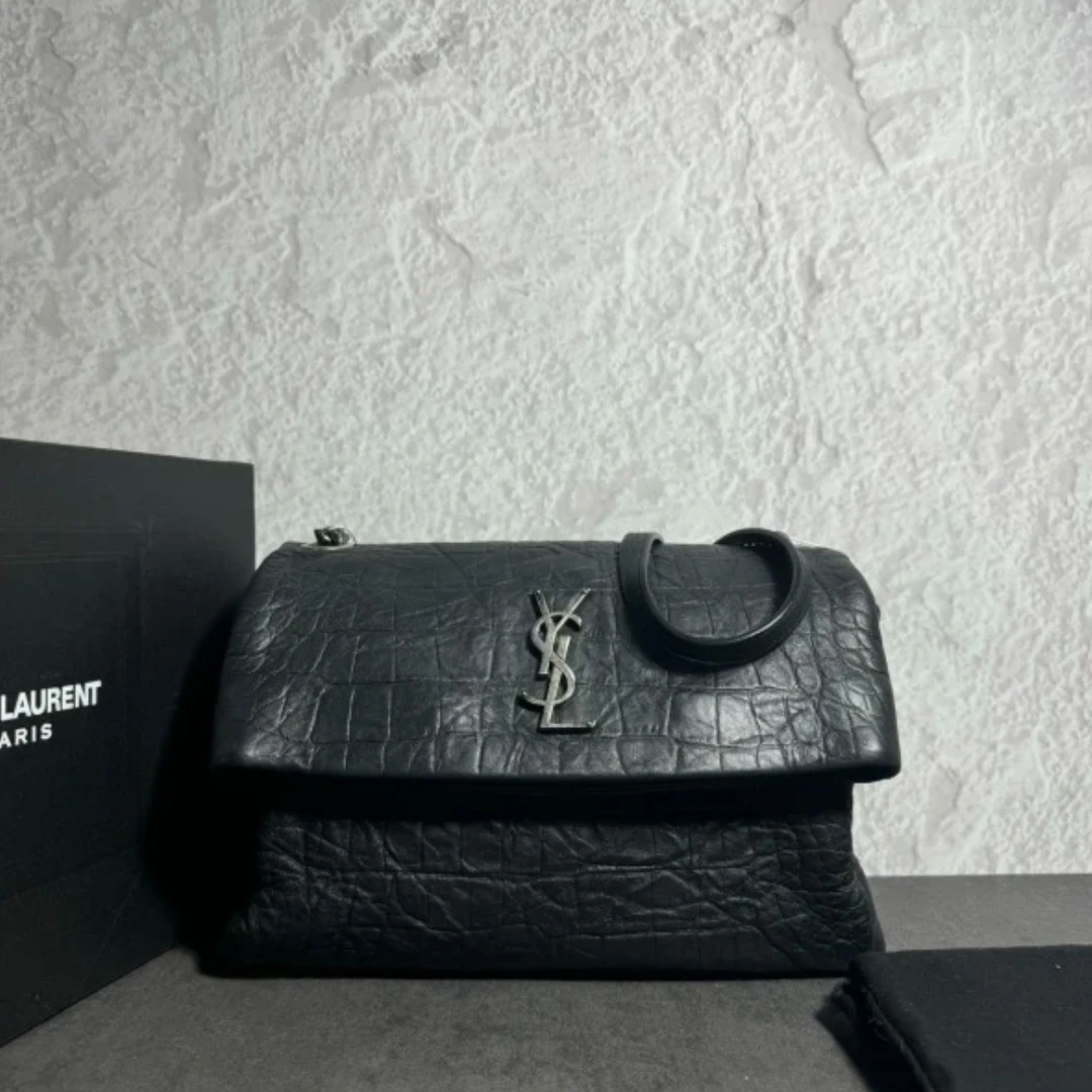 95新 YSL/圣罗兰 新款黑银单肩包/理理