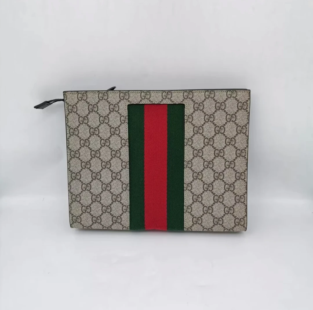 全新未使用 GUCCI/古驰 /手包/手拿包0327033